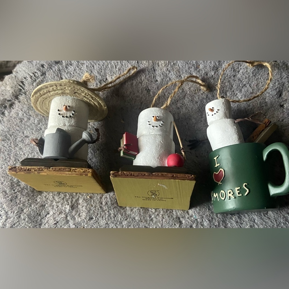 Set of three GANZ original original s’mores ornaments (6) T24